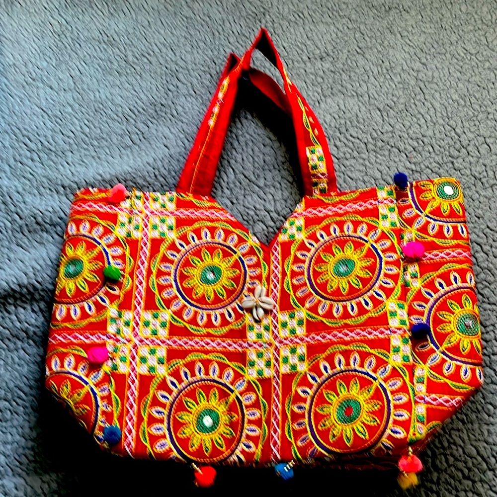 18x12 shoulder bag from India